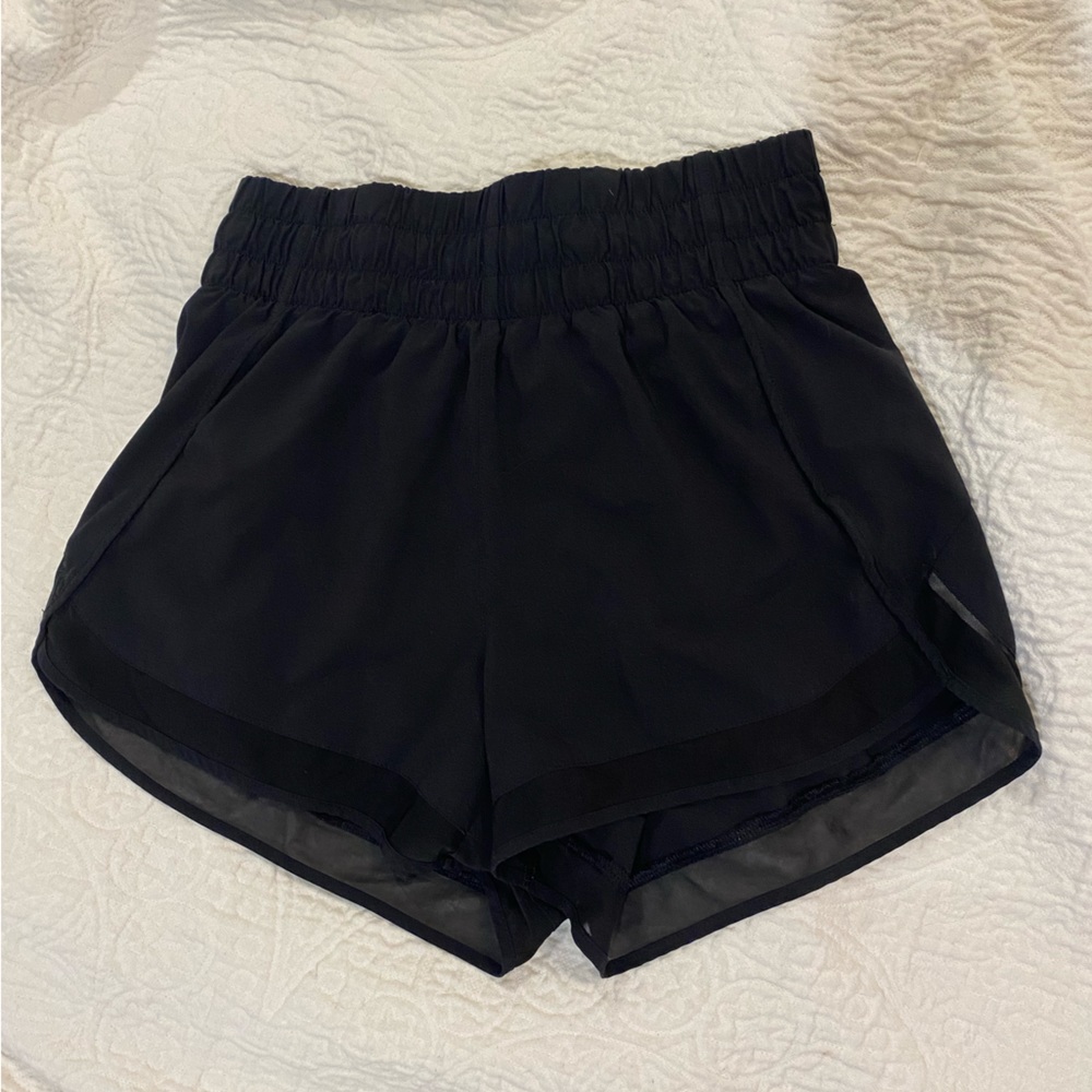 Athleta High Rise Mesh Race Run 3” Short